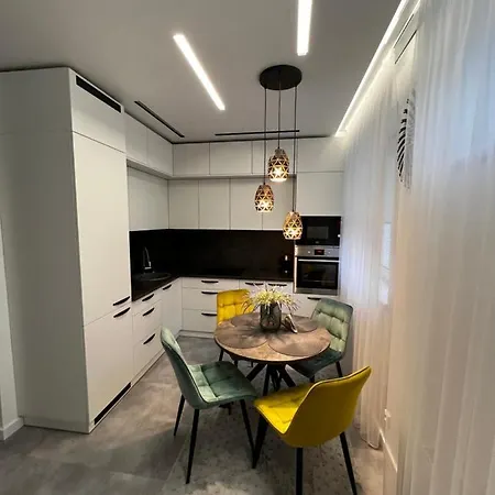 Adis Apartment *